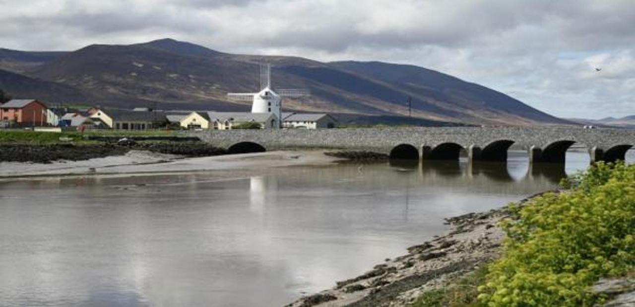 Ballyroe Lodge Трали Экстерьер фото